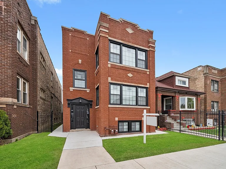 1010 S Mason Ave — Photo 2