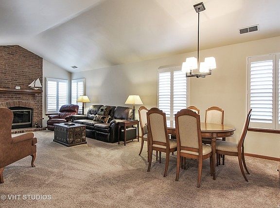 3rd image of 2124 Glasgow Ct