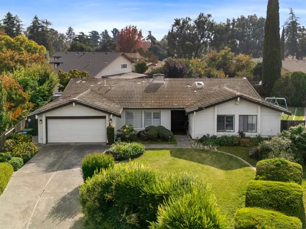 2540 Rose Marie Ln, Stockton, CA 95207