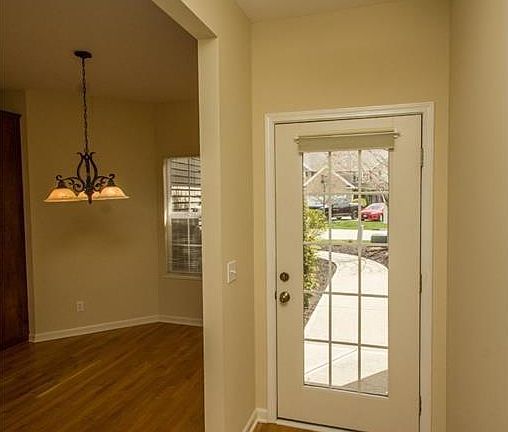 2nd image of 504 Montego Ct