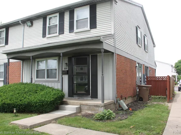 101 Beechwoode Ln, Pontiac, MI 48340