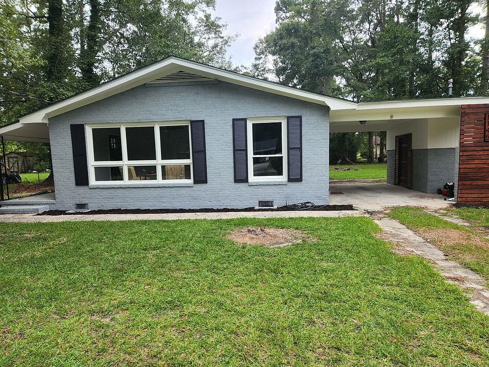1st image of 1145 Honeysuckle Dr