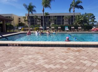 6114 43rd St W APT 204E, Bradenton, FL 34210