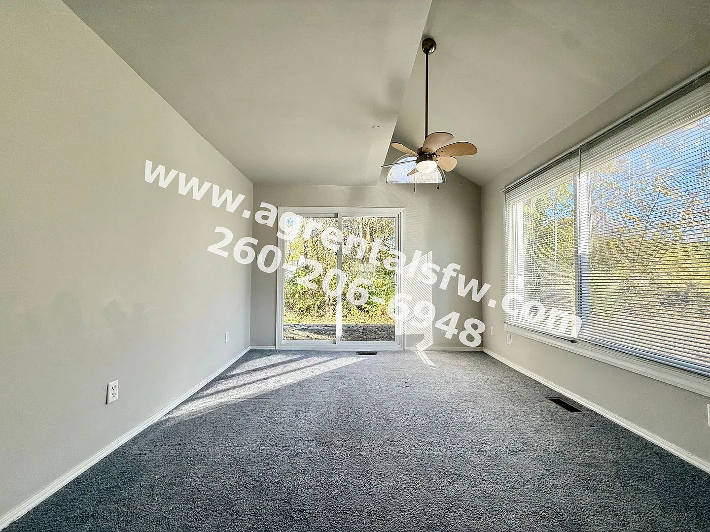 2 Bedroom House — Photo 2