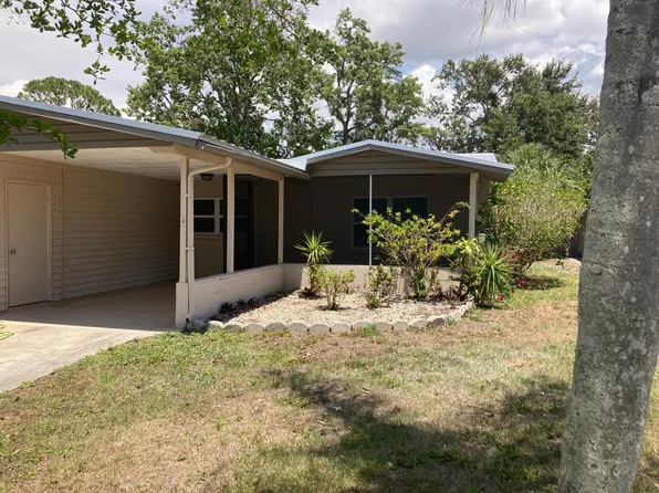 5005 21st St W #B, Bradenton, FL 34207