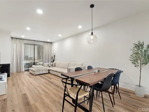 2504 W Macarthur Blvd Unit I, Santa Ana, CA 92704
