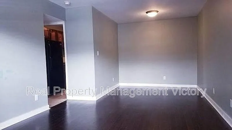 Building Photo - 1171 16th Ave S #L