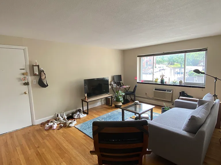 239 Kelton St — Photo 1