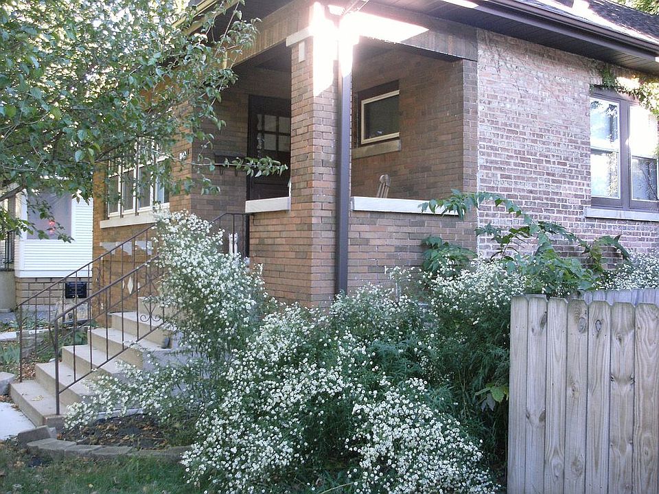 1st image of 1543 Henry Ave