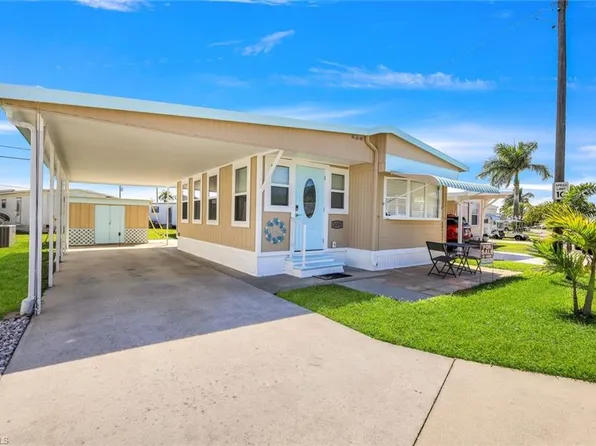 20551 Port DR, ESTERO, FL 33928