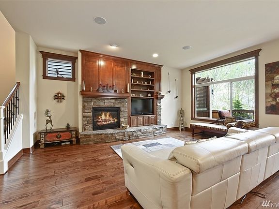 3rd image of 2426 NW Harmony Way