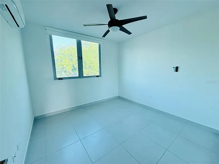 Urb Riviera Court 57 — Photo 12