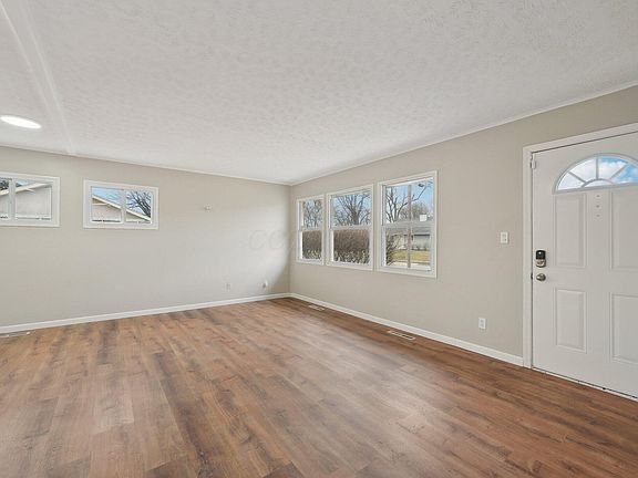 3rd image of 4246 Kerr Dr