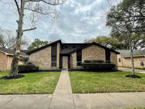 21327 Park Tree Ln, Katy, TX 77450