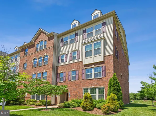 7895 Culloden Crest, Gainesville, VA 20155