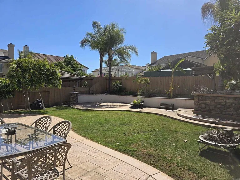 817 Briarpoint Pl — Photo 7