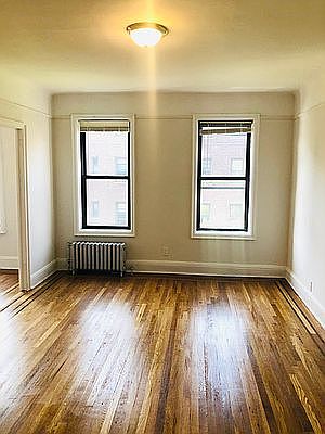 3rd image of 31-75 29th St #E2
