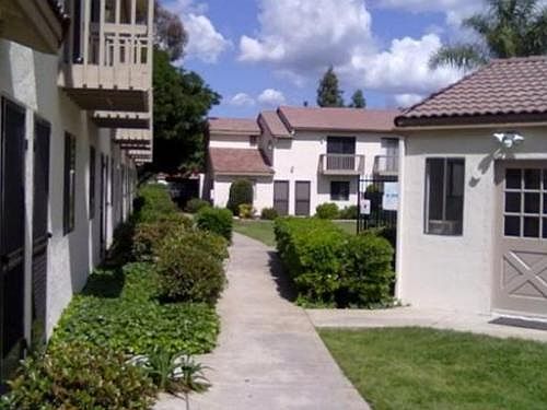 1st image of 2854 E Valley Pkwy APT 20