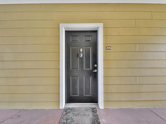 2nd image of 8539 GATE Parkway #1426
