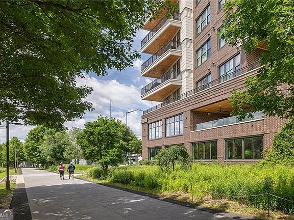 2nd image of 675 Drewry St #507
