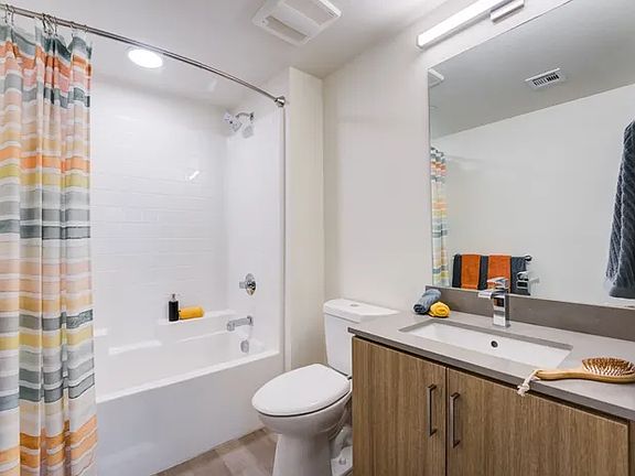 3rd image of 4574 Alvarado Canyon Rd #629