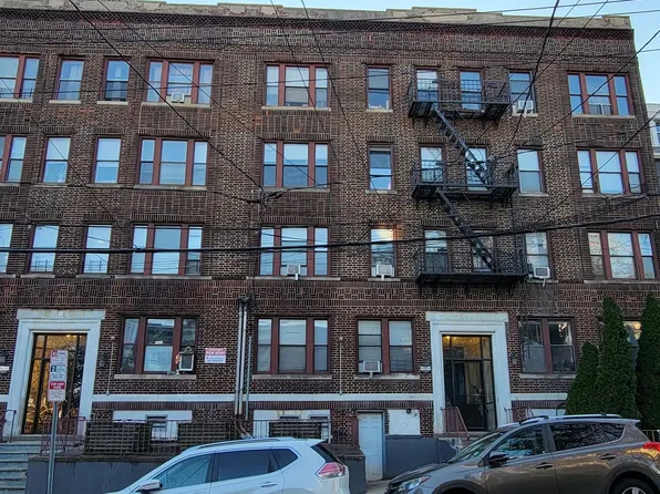 300 - 1-3 MAGNOLIA ASSOC.,L.P., 1-3 Magnolia Ave #3-12, Jersey City, NJ 07306