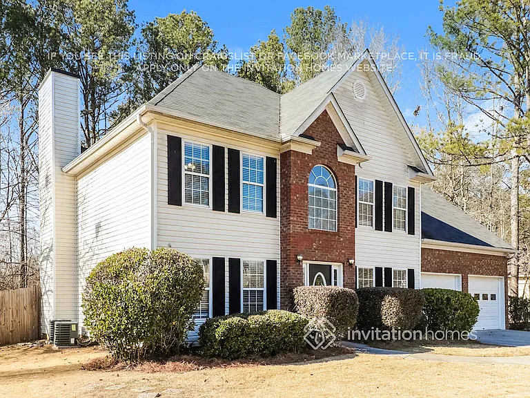 4028 Saint George Walk SW — Photo 2