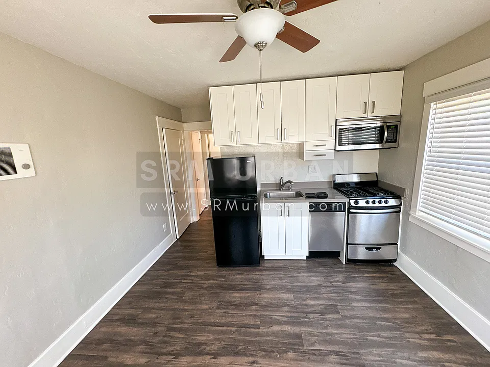 610 W Laurel St #3