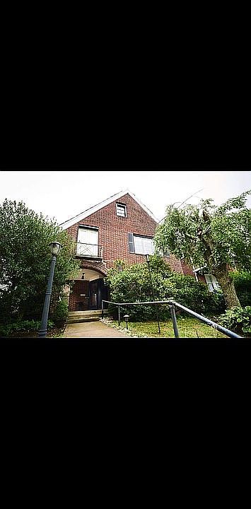 1st image of 5670 Beacon St