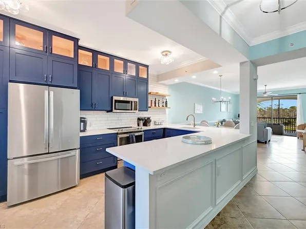9727 Acqua Ct 434, Naples, FL 34113