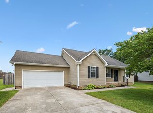 1006 Aretha Dr, Murfreesboro, TN 37128
