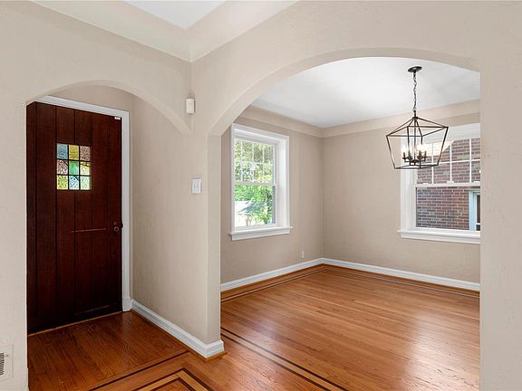 2nd image of 6604 Mardel Ave