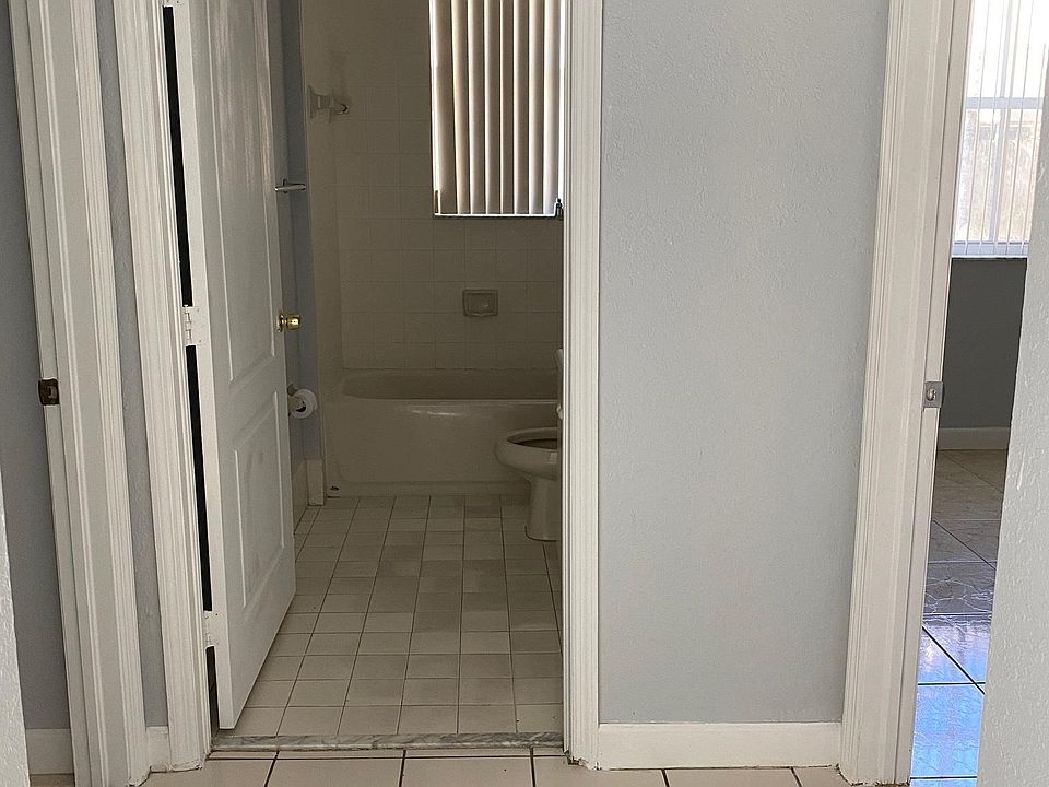 1st image of 1651 SE 28th Ct Unit 100