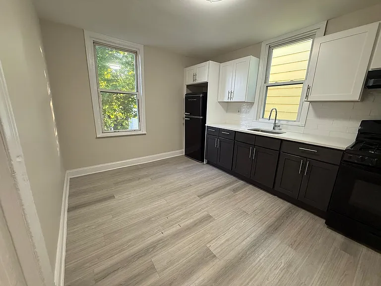 221 Wilkinson Ave #2 — Photo 23