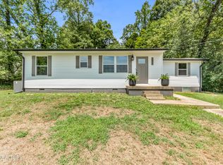 1521 Willoughby Rd, Knoxville, TN 37920