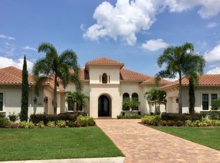 8315 Catamaran Cir, Lakewood Ranch, FL 34202