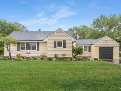 40 Irving Johnson Street, East Northport, NY, 11731