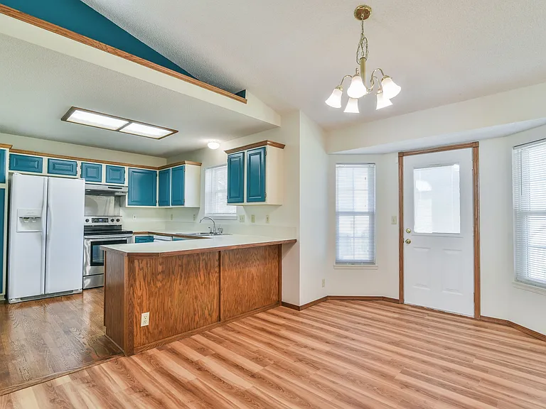 6307 E Brookview Ct — Photo 12