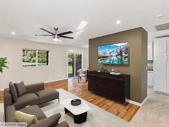 5th image of 790 Hudis Drive