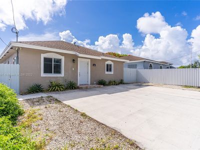 7941 NW 14th Pl, Miami, FL, 33147