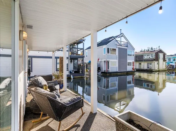 3459 River Rd W #10, Delta, BC V4K 4Y6