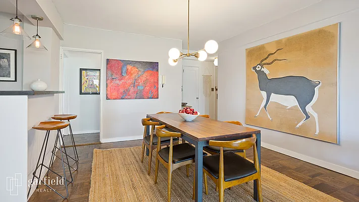 Sold by Garfield Realty  | media 7