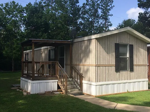 13171 S Lee Shore Dr, Willis, TX 77318