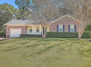 108 Canaberry Cir, Summerville, SC 29483
