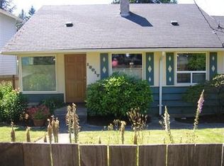 18017 Linden Ave N, Shoreline, WA 98133