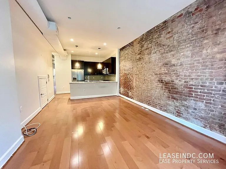 1444 Fairmont St NW #2 — Photo 2