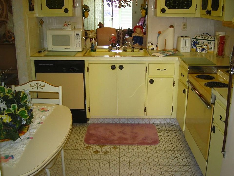 2nd image of 1893 S Ocean Dr APT 307