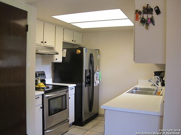 5th image of 7503 Meadow Lawn St