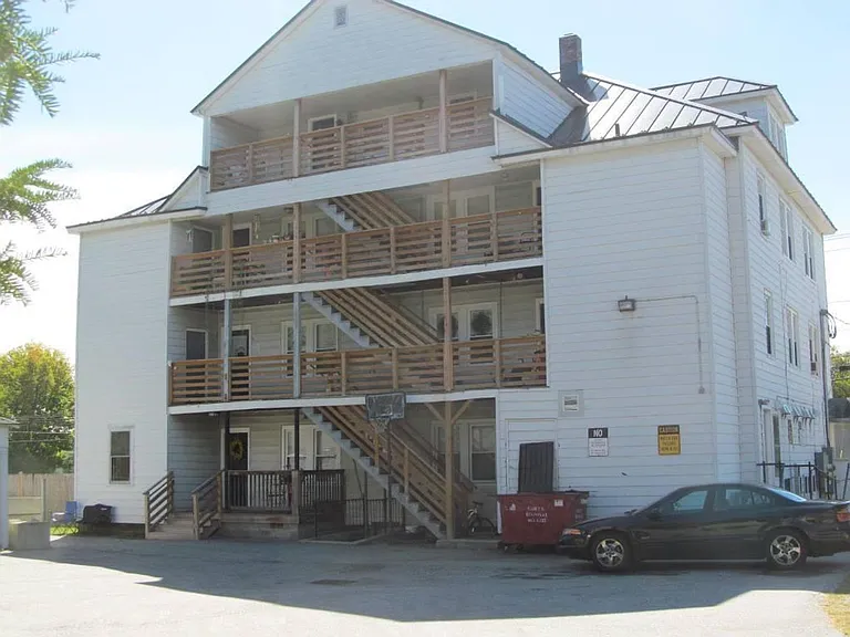 145 North St — Photo 11
