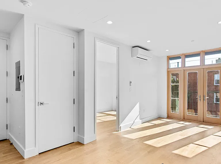 701 Lafayette Ave #3-A — Photo 3